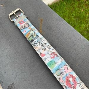 *SALE* Holographic Shape Shifting Belt LOL